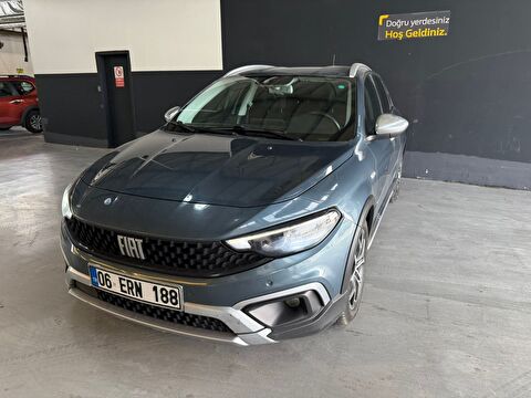 Fiat, Egea, Station Wagon 1.6 MultiJet Lounge, Manuel, Dizel 2. el otomobil | renew Mobile