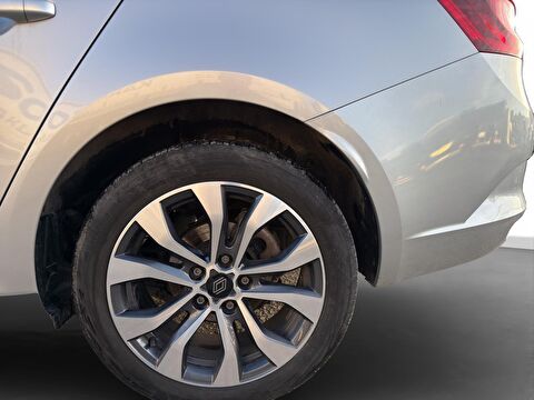 renault, megane, sedan 1.3 tce ıcon edc, otomatik, benzin 2.el otomobil | renew 8