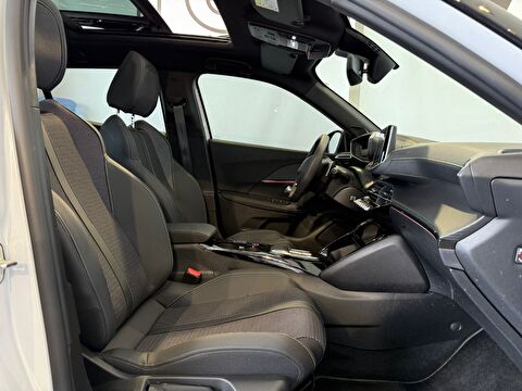 peugeot, 2008, crossover 1.2 puretech gt eat8, otomatik, benzin 2.el otomobil | renew 10