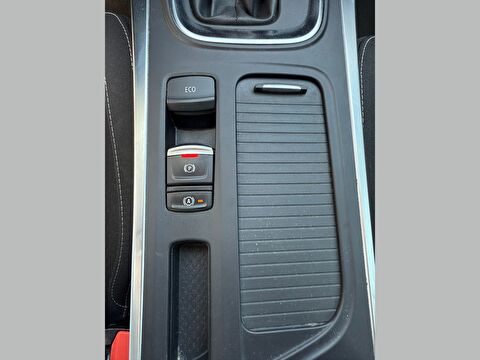 renault, megane, sedan 1.3 tce touch edc, otomatik, benzin 2.el otomobil | renew 22