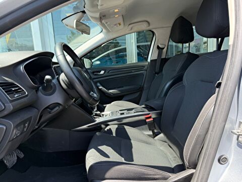 renault, megane, sedan 1.3 tce touch edc, otomatik, benzin 2.el otomobil | renew 12