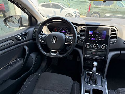 renault, megane, sedan 1.3 tce touch edc, otomatik, benzin 2.el otomobil | renew 19