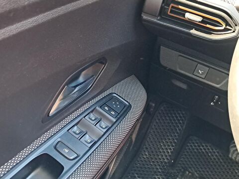 dacia, sandero stepway, sandero 1.0 turbo stepway comfort x-tronic, otomatik, benzin 2.el otomobil | renew 17