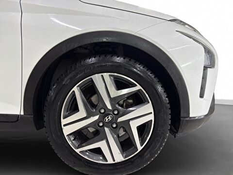 hyundai, bayon, 1.4 mpı style dct, otomatik, benzin 2.el otomobil | renew 9