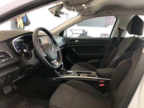 renault, megane, sedan 1.3 tce touch edc, otomatik, benzin 2.el otomobil | renew 10