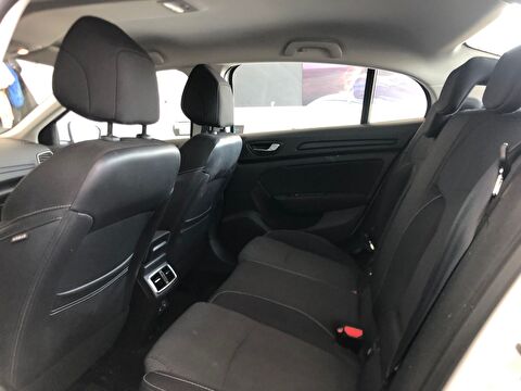renault, megane, sedan 1.3 tce touch edc, otomatik, benzin 2.el otomobil | renew 14