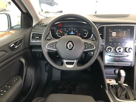 renault, megane, sedan 1.3 tce touch edc, otomatik, benzin 2.el otomobil | renew 15