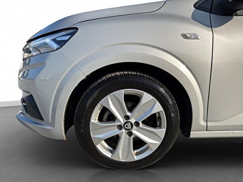 dacia, sandero, 1.0 turbo prestige x-tronic, otomatik, benzin 2.el otomobil | renew 13