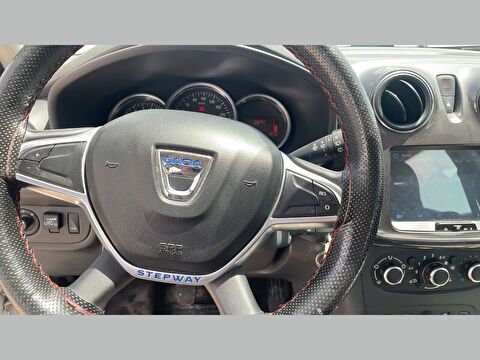 dacia, sandero, hatchback 0.9 tce lpg stepway, manuel, benzin + lpg 2.el otomobil | renew 32