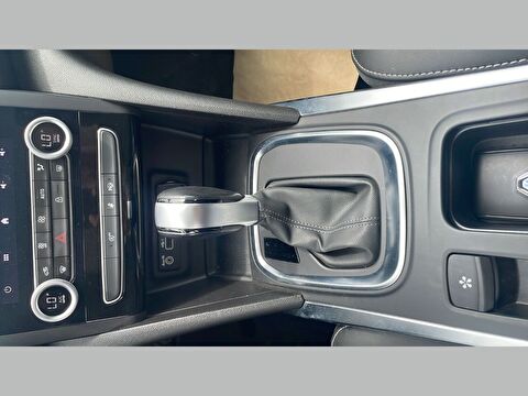 renault, megane, sedan 1.3 tce ıcon edc, otomatik, benzin 2.el otomobil | renew 33