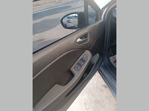 renault, clio, hatchback 1.0 tce evolution x-tronic, otomatik, benzin 2.el otomobil | renew 3