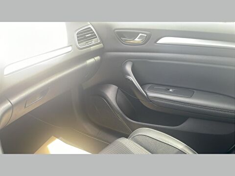 renault, megane, sedan 1.3 tce ıcon edc, otomatik, benzin 2.el otomobil | renew 12