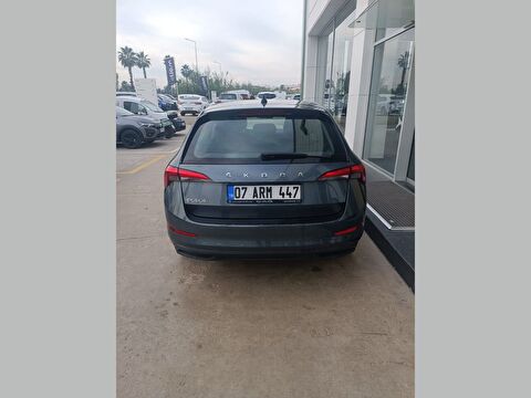 skoda, scala, hatchback 1.0 tsı elite dsg, otomatik, benzin 2.el otomobil | renew 23