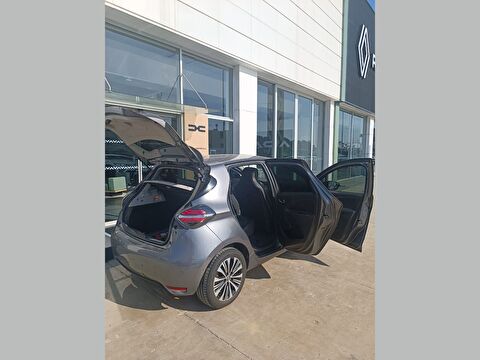 renault, zoe, hatchback 80 kw z.e 50 ıntense cvt, otomatik, elektrik 2.el otomobil | renew 10