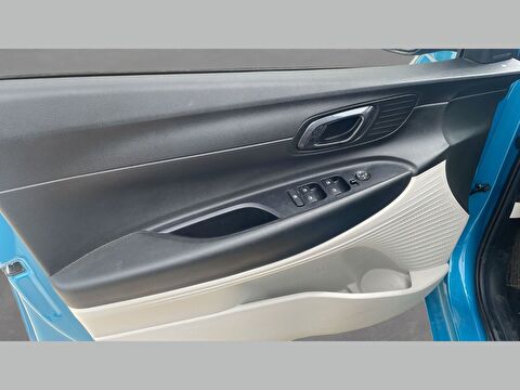hyundai, i20, hatchback 1.4 mpı style otomatik, otomatik, benzin 2.el otomobil | renew 30