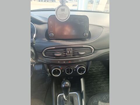 fiat, egea, cross 1.5 t4 mhev urban otomatik, otomatik, mhev 2.el otomobil | renew 10