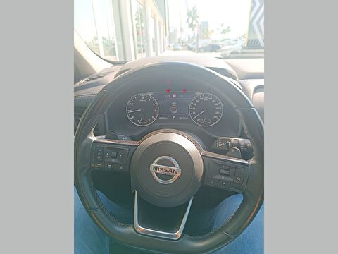 nissan, qashqai, suv 1.3 dıg-t 12v mhev 4x4 sky pack x-tronic, otomatik, mhev 2.el otomobil | renew 16