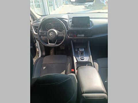 nissan, qashqai, suv 1.3 dıg-t 12v mhev 4x4 sky pack x-tronic, otomatik, mhev 2.el otomobil | renew 14