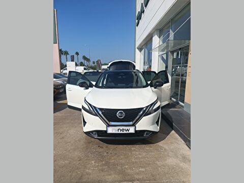 nissan, qashqai, suv 1.3 dıg-t 12v mhev 4x4 sky pack x-tronic, otomatik, mhev 2.el otomobil | renew 9