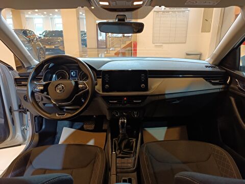 skoda, scala, hatchback 1.0 tsı elite dsg, otomatik, benzin 2.el otomobil | renew 15