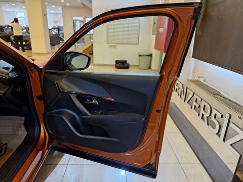 peugeot, 2008, crossover 1.5 bluehdı active prime eat8, otomatik, dizel 2.el otomobil | renew 11