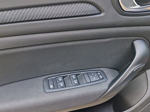 renault, megane, sedan 1.3 tce touch edc, otomatik, benzin 2.el otomobil | renew 24