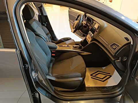 renault, megane, sedan 1.3 tce touch edc, otomatik, benzin 2.el otomobil | renew 10