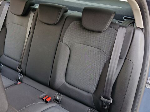 renault, megane, sedan 1.3 tce touch edc, otomatik, benzin 2.el otomobil | renew 15