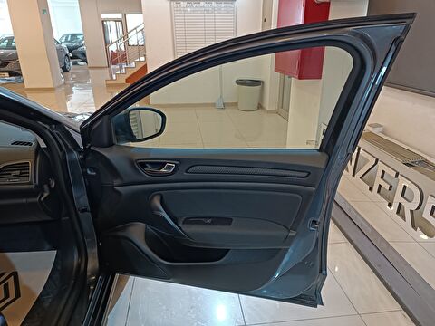 renault, megane, sedan 1.3 tce touch edc, otomatik, benzin 2.el otomobil | renew 12