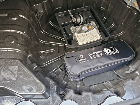 renault, megane, sedan 1.3 tce touch edc, otomatik, benzin 2.el otomobil | renew 23