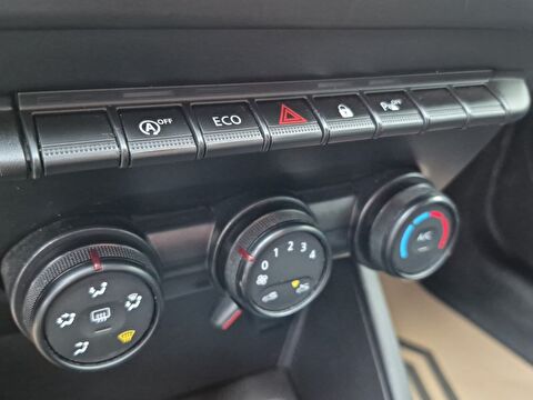 dacia, duster, essential 1.0 turbo 4x2, manuel, benzin 2.el otomobil | renew 17