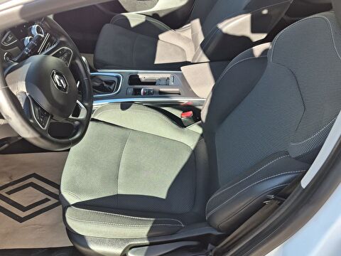 renault, megane, sedan 1.3 tce touch edc, otomatik, benzin 2.el otomobil | renew 19