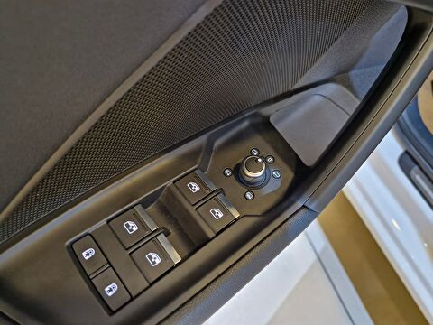audi, a3, sedan 35 tfsı mhev advanced s-tronic, otomatik, mhev 2.el otomobil | renew 18