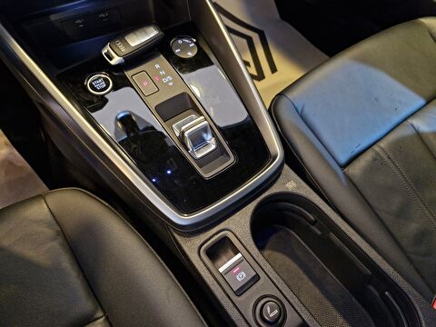 audi, a3, sedan 35 tfsı mhev advanced s-tronic, otomatik, mhev 2.el otomobil | renew 22