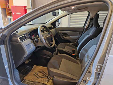 dacia, duster, suv 1.3 tce essential edc, otomatik, benzin 2.el otomobil | renew 6