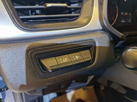 renault, captur, crossover 1.3 tce mhev touch plus edc, otomatik, mhev 2.el otomobil | renew 18