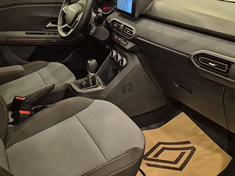 dacia, sandero stepway, 1.0 tce extreme cvt, otomatik, benzin 2.el otomobil | renew 17