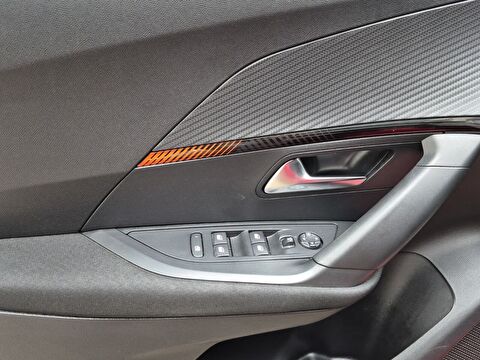 peugeot, 2008, 1.2 puretech active prime eat8, otomatik, benzin 2.el otomobil | renew 22