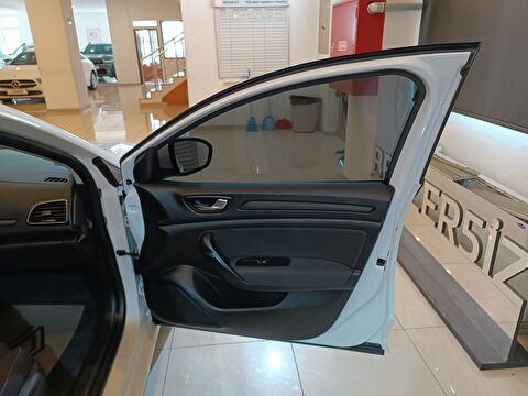 renault, megane, sedan 1.3 tce joy comfort edc, otomatik, benzin 2.el otomobil | renew 12