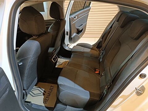 renault, megane, sedan 1.3 tce joy comfort edc, otomatik, benzin 2.el otomobil | renew 8