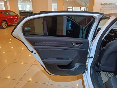 renault, megane, sedan 1.3 tce joy comfort edc, otomatik, benzin 2.el otomobil | renew 9