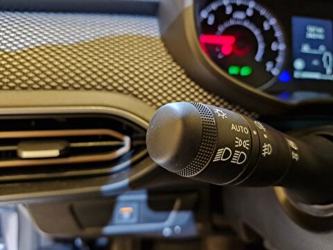 dacia, sandero, hatchback 1.0 tce stepway expression cvt, otomatik, benzin 2.el otomobil | renew 19