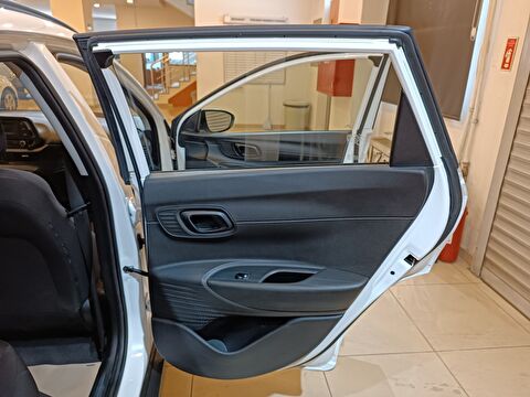 hyundai, bayon, suv 1.4 mpı jump otomatik, otomatik, benzin 2.el otomobil | renew 14