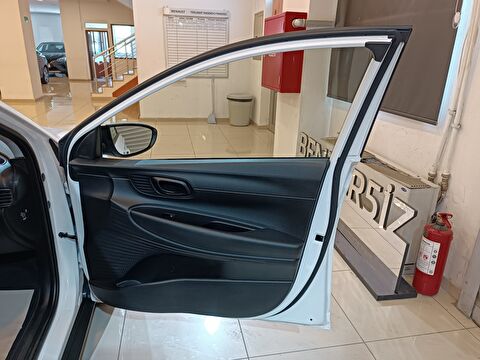 hyundai, bayon, suv 1.4 mpı jump otomatik, otomatik, benzin 2.el otomobil | renew 12
