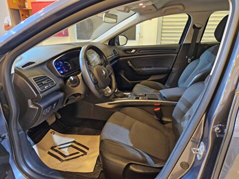 renault, megane, sedan 1.3 tce touch edc, otomatik, benzin 2.el otomobil | renew 5