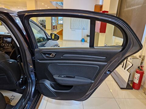 renault, megane, sedan 1.3 tce touch edc, otomatik, benzin 2.el otomobil | renew 8