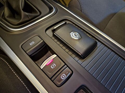 renault, megane, sedan 1.3 tce touch edc, otomatik, benzin 2.el otomobil | renew 17