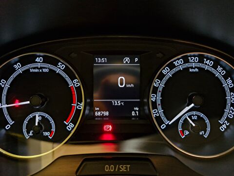 skoda, fabia, hatchback 1.0 greentec premium dsg, otomatik, benzin 2.el otomobil | renew 17