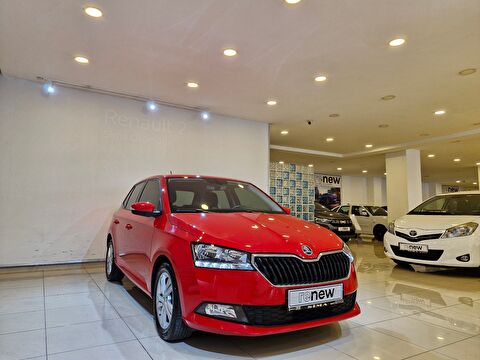 Skoda, Fabia, Hatchback 1.0 GreenTec Premium DSG, Otomatik, Benzin 2. el otomobil | renew Mobile