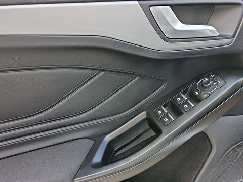 ford, focus, sedan 1.5 ti-vct trend x otomatik, otomatik, benzin 2.el otomobil | renew 21